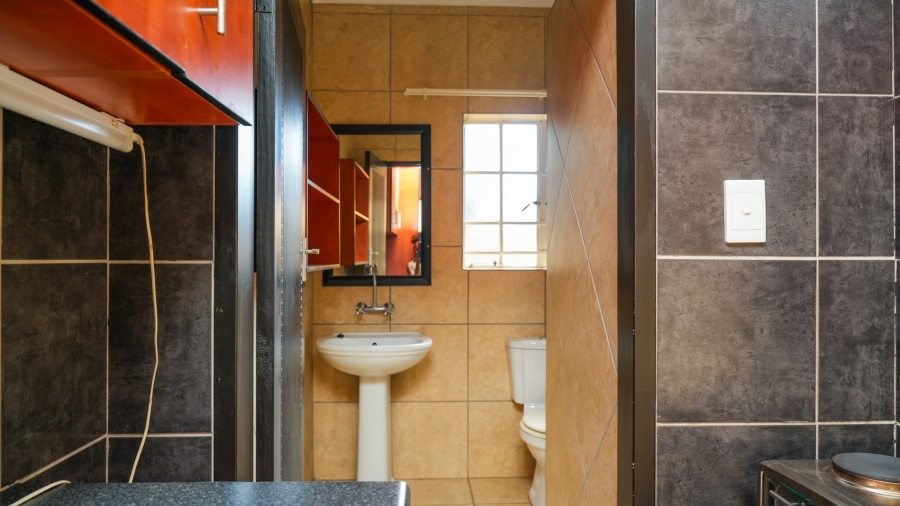 13 Bedroom Property for Sale in Doringkruin North West